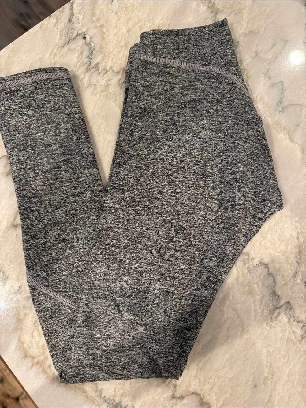 Women’s Gray Heather Performance Leggings
